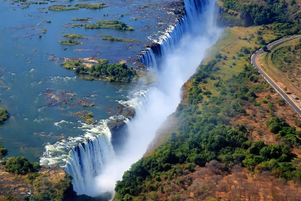 Exploring Victoria Falls from South Africa: Your Guide